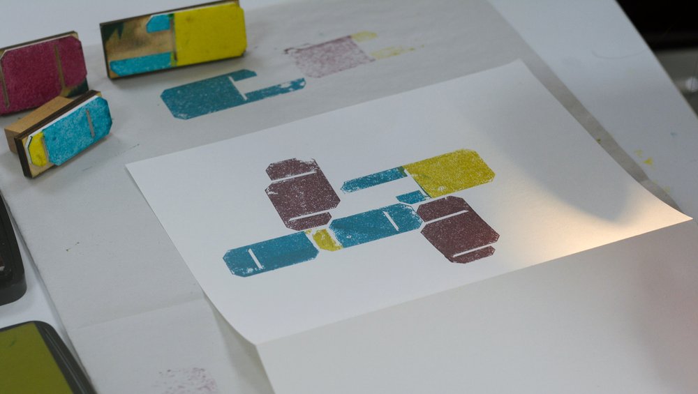 Type Transformation: Sinwaan Stamped is an explorative journey of generative design outcomes utilising a specified set of letterforms and colours. – Workshop Design & Production. Design Outcomes Book Series. 5 Unique One-Off Editions, 148 x 210mm. French Fold Perfect Bound.